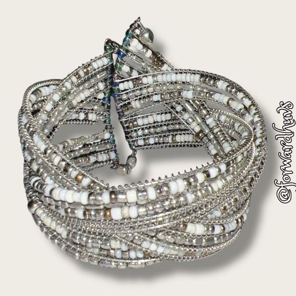 Bundle Sale 3 for $15 | Handcrafted Silver & White Seed Bead Bracelet - Picture 6 of 7